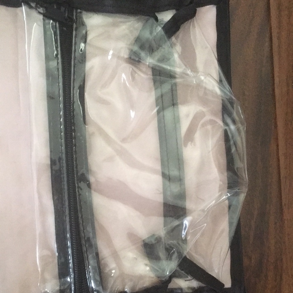 Mary Kay make up organizer - Picture 6 of 6